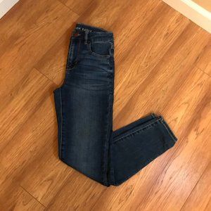 American Eagle Hi-Rise Jeans